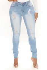 Come My Way Stretch Skinny Jeans - Light Blue Wash Ins Street